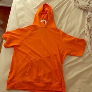 Orang hoodie
